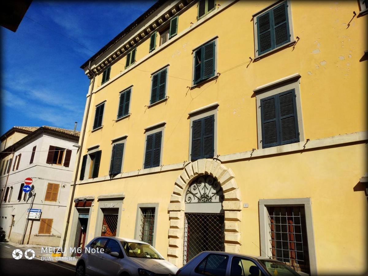Colle Dei Lauri Bed and Breakfast Loreto Buitenkant foto